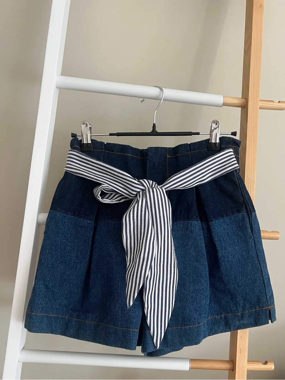Like New J.O.A. Dark Blue Striped Tie High Waist Shorts